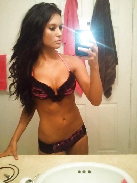 Selfshot hotties no 40
 #14020996