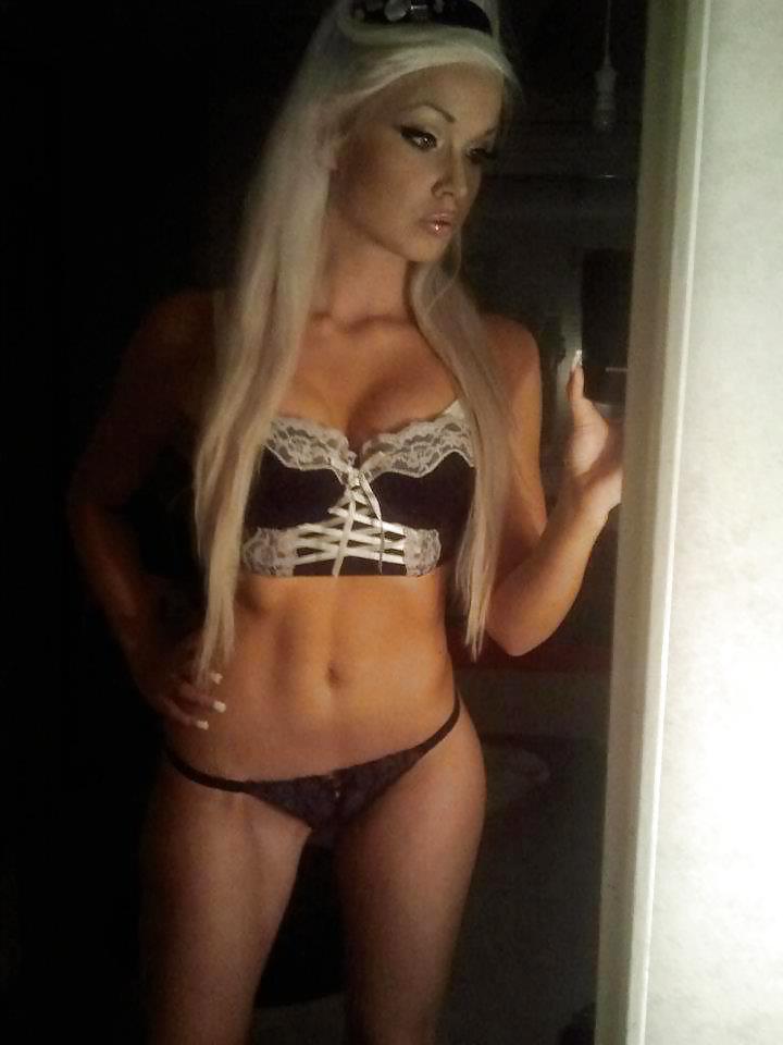 Selfshot hotties no 40
 #14021261