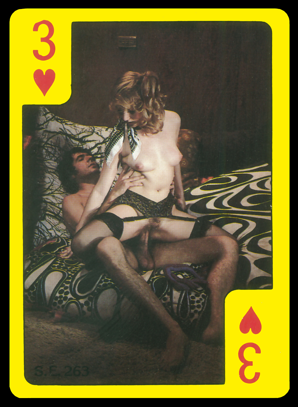 Play cards.  #3128443