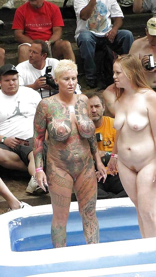 Inked thick mature exhibitionist #18573688