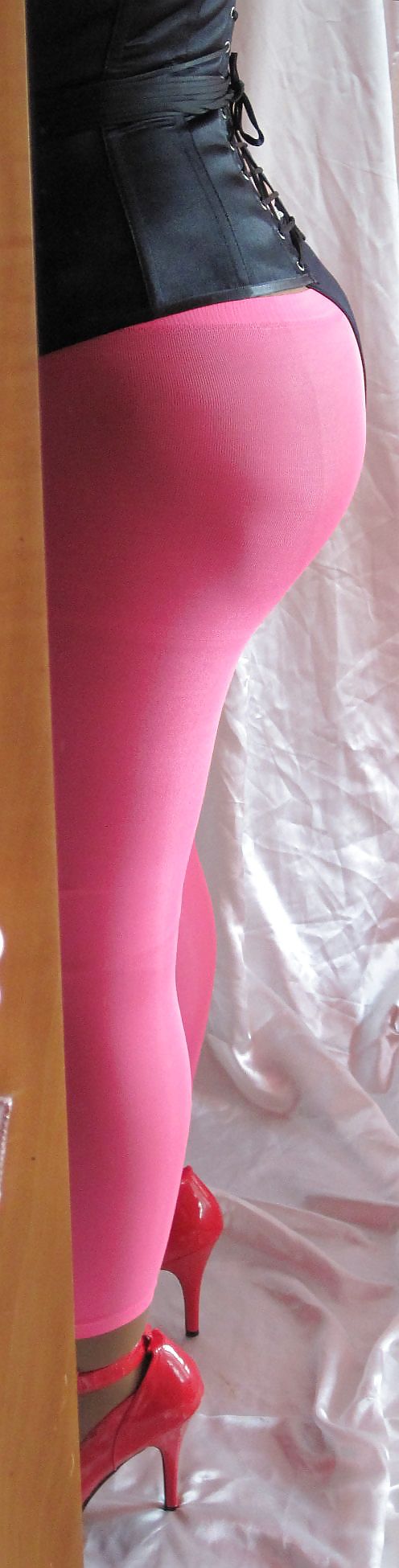 Pueppchen traegt pink 
 #19976241