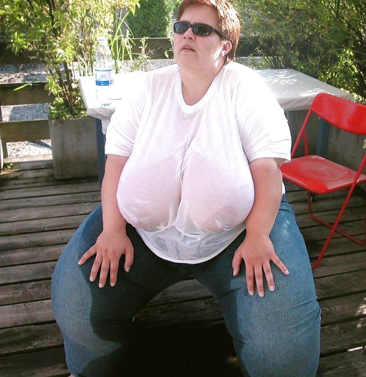 Braless 71.
 #4849890