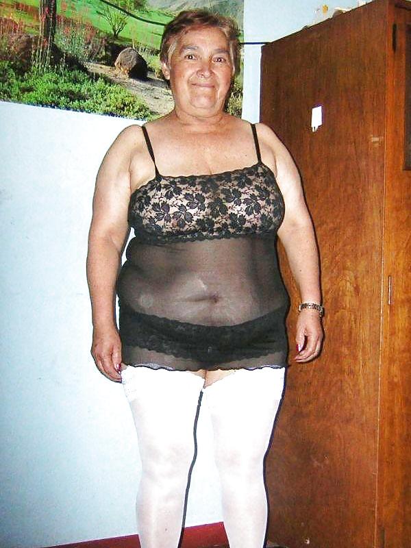 Braless 71.
 #4849953