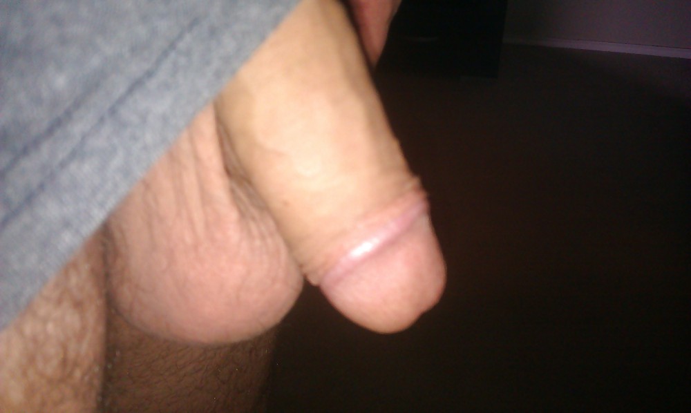 Pleasing hangin around #9617102