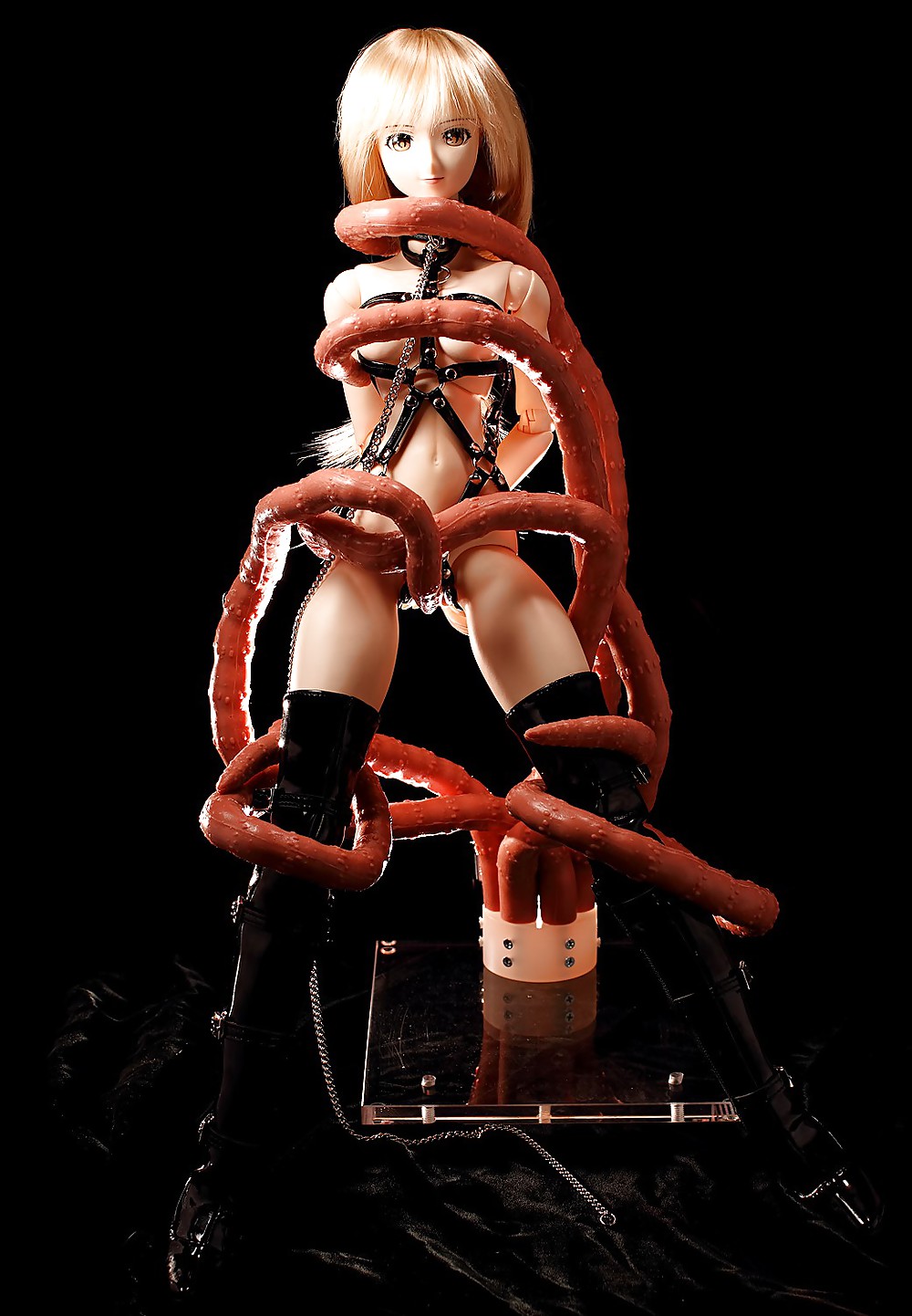 Muñecas ajenas 5: ¡tentáculos!
 #15752501