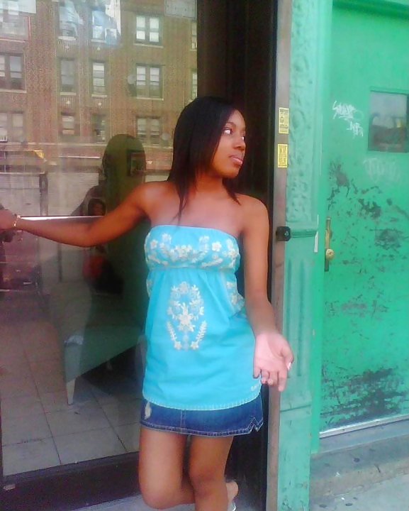 Olivia #3720021