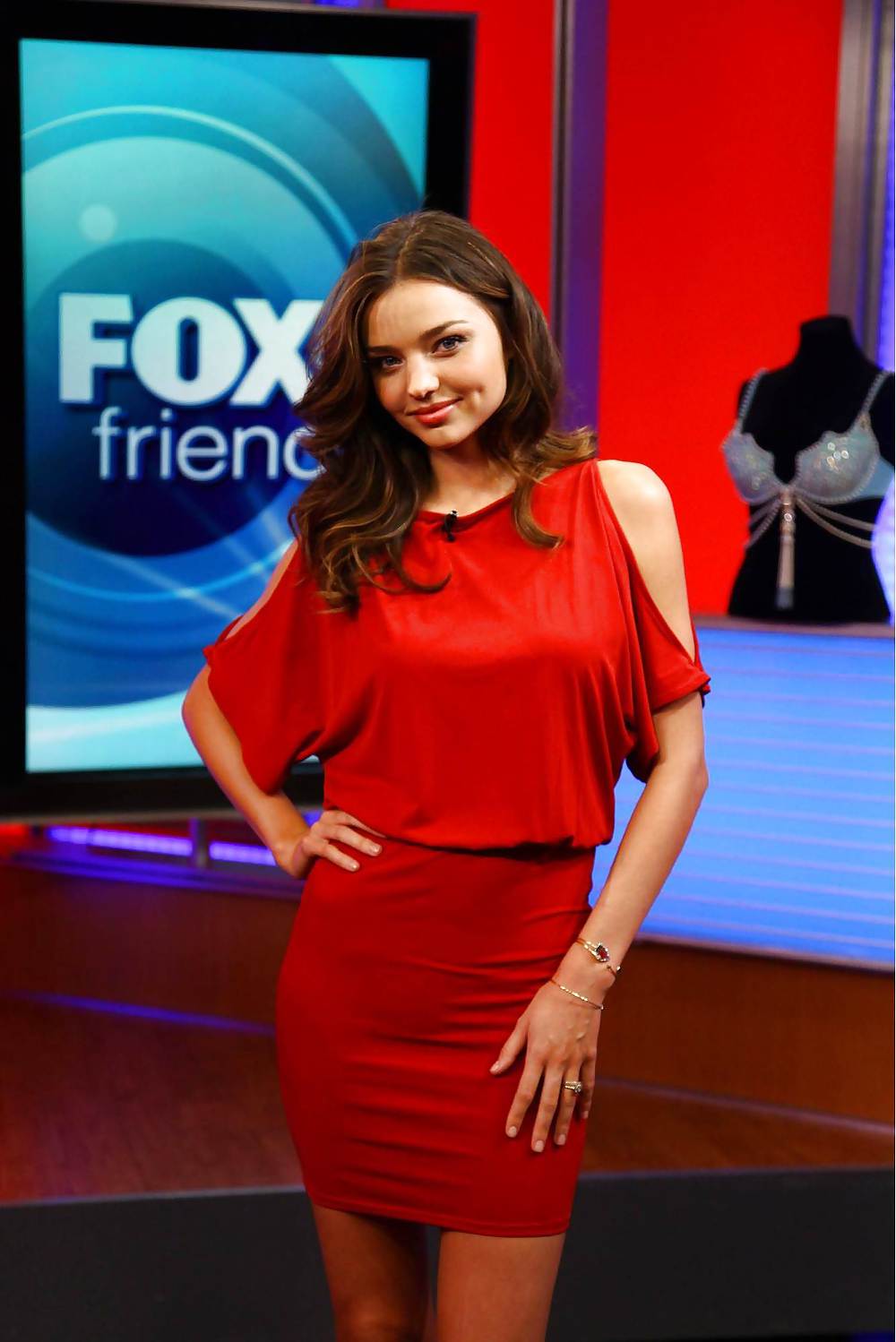 Miranda kerr fox & friends in ny
 #5890567