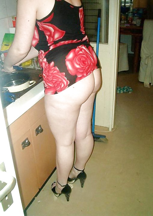 Housewife Ass 6 #4508809