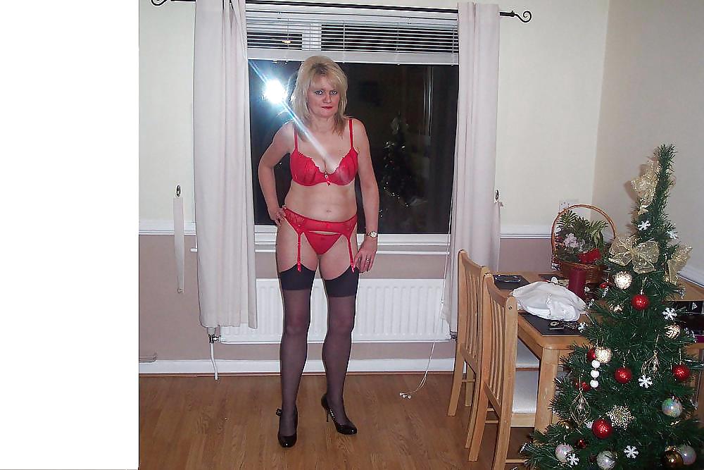 UK Amateur Slut Milf Samantha White Dress #8731405