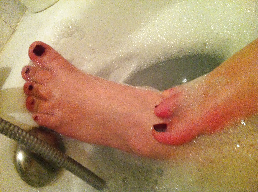 Pieds bain feet toes bath #22266744