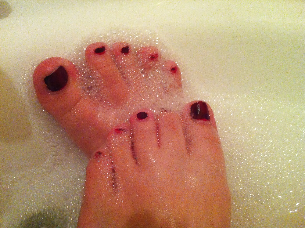 Pieds bain feet toes bath #22266757