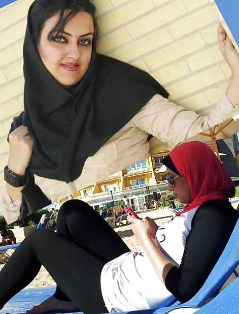 Outdoor - hijab niqab jilbab mallu turban turkish iran egypt #13347458