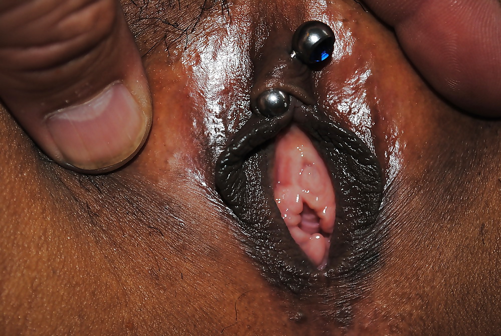 Negro y latino y mulato piercing 4
 #12045121