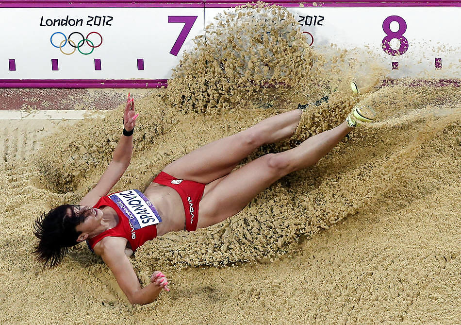 Mujeres deportivas serbias
 #22120614