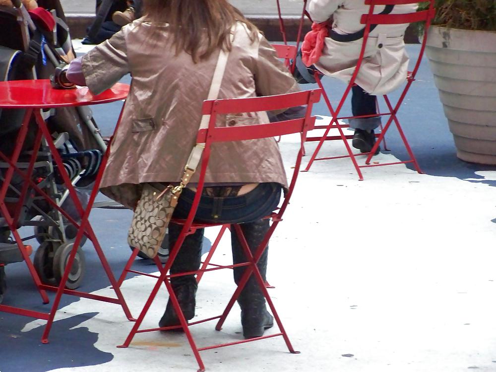 Eine Mutter Mit Einem Reichen Tanga #14525986