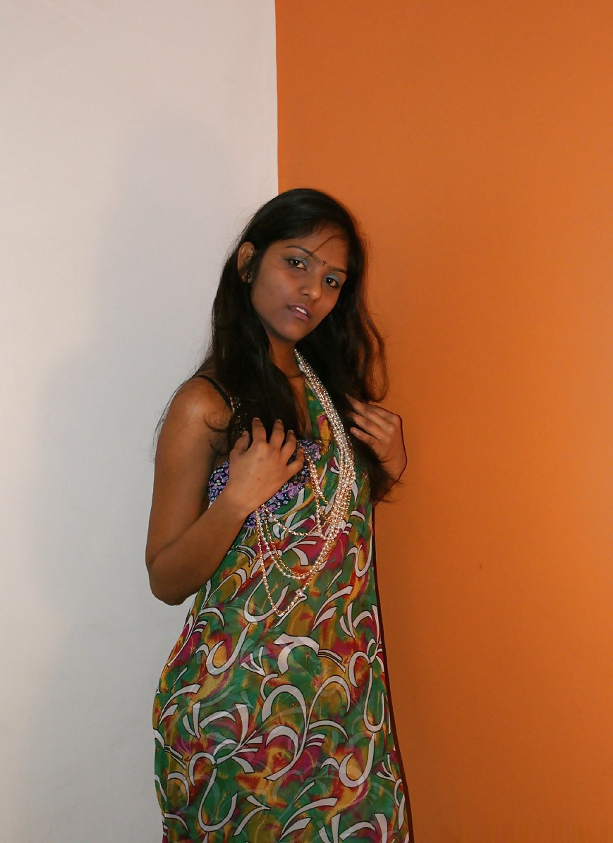 Divya Yogesh aka Meena #14392653