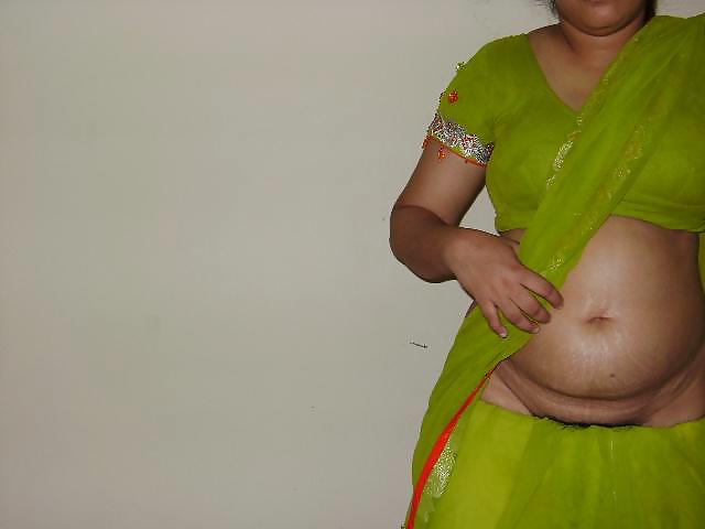 Indian aunty fucking &stripping #4262781