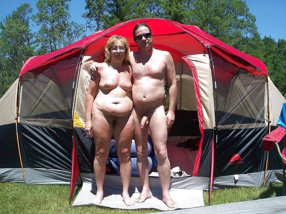 Random naturist couples + 2 #8749598