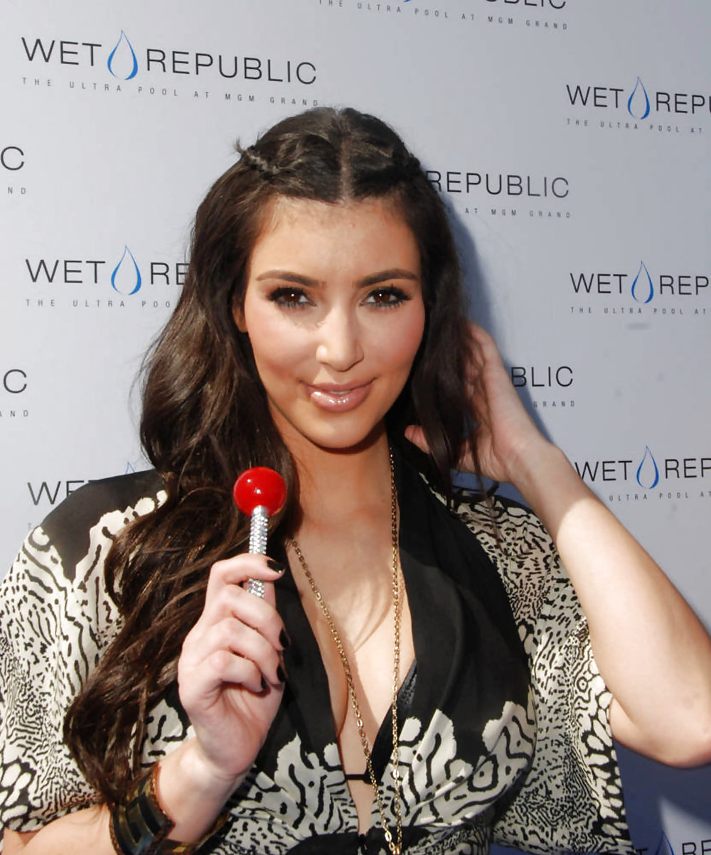 Kim Kardashian Arsch & Hot Pic #3851186