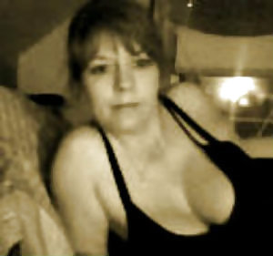 Mature Wife Webcam Pics #18639293