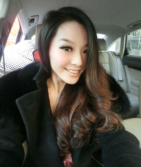 Selfshot hotties no 47
 #16180514