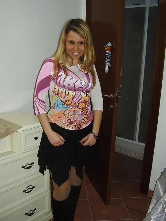 Pigs teen #4374487