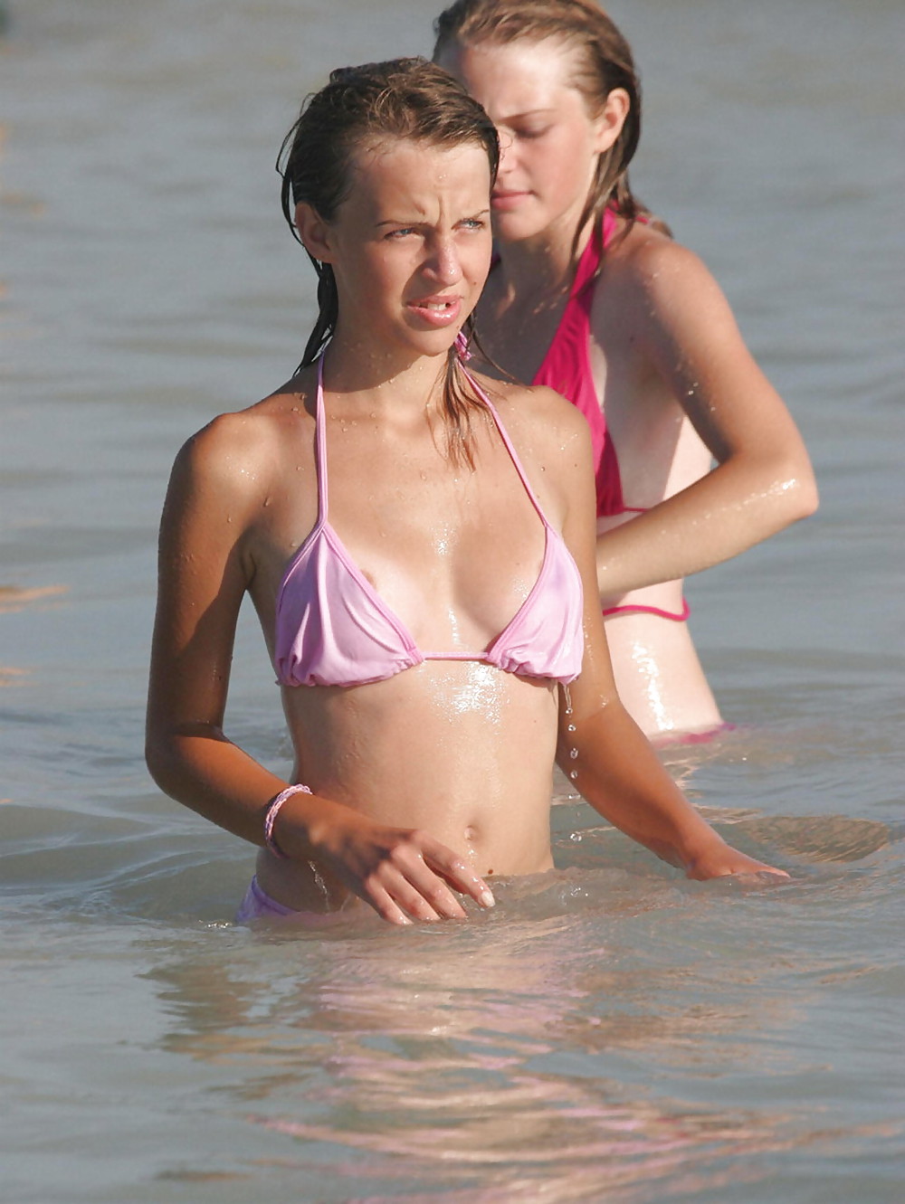 Bella spiaggia nipslip da voyeur troc
 #11582357