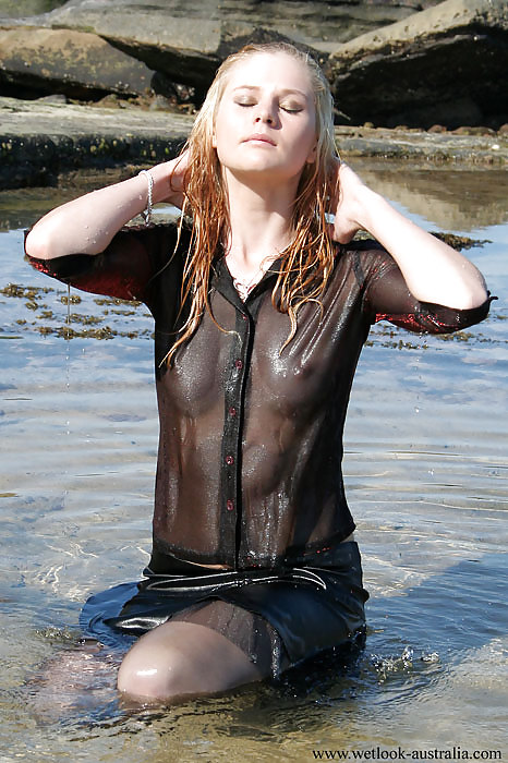 ウェットルックギャロレ パート1
 #17208446