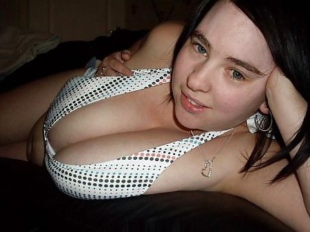 Die Größte Bustiest Titten Klopfer Juggs Brüste # 2 #5501595
