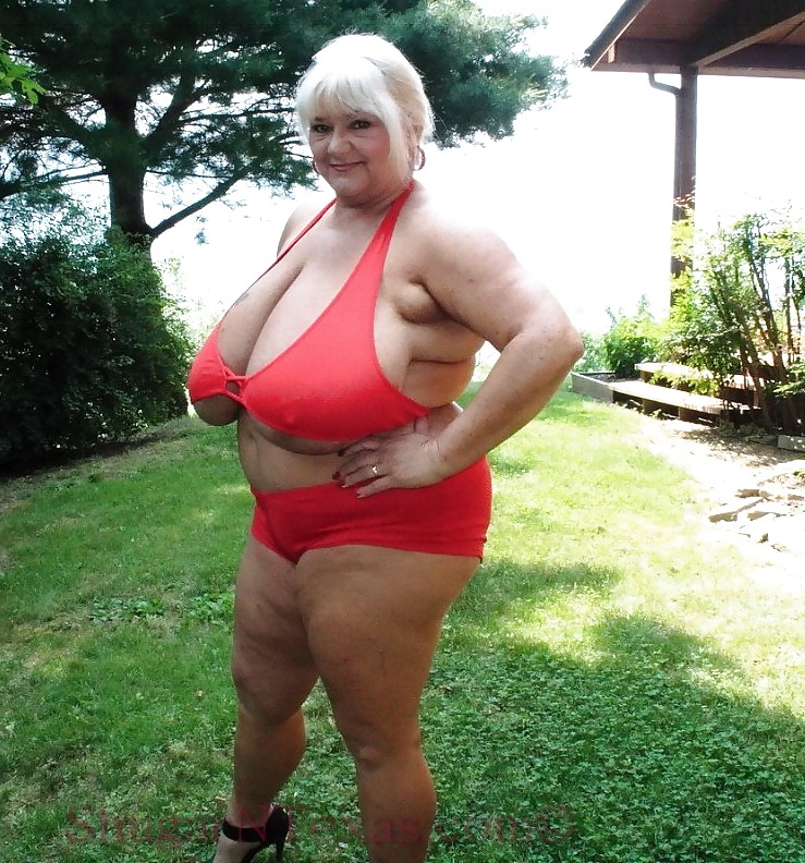 Trajes de baño bikini sujetador bbw madura vestida joven grande enorme
 #4006595