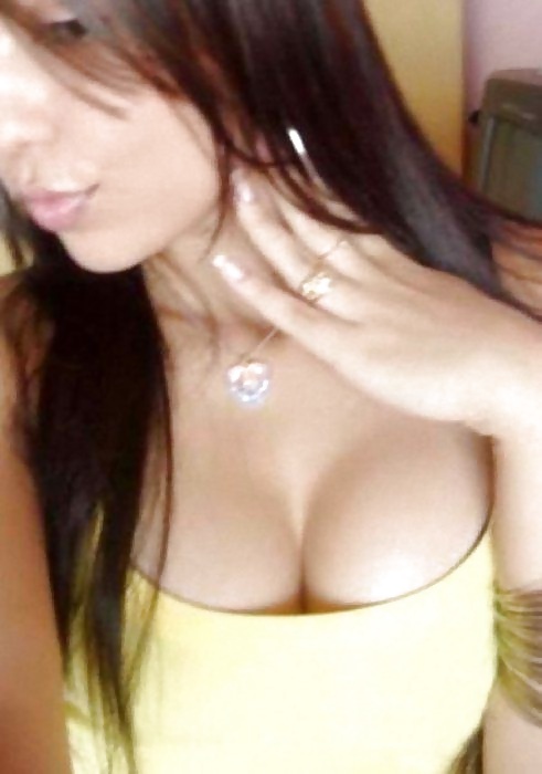 Big Tits, Nice Cleavages #3753994