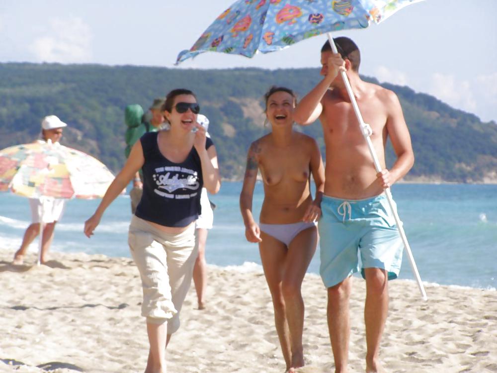 Ragazze bulgare da spiaggia del mare nero - iii
 #9858937