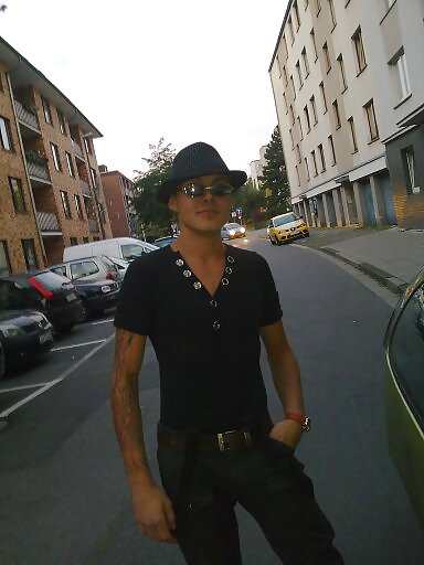 Ich #7129985