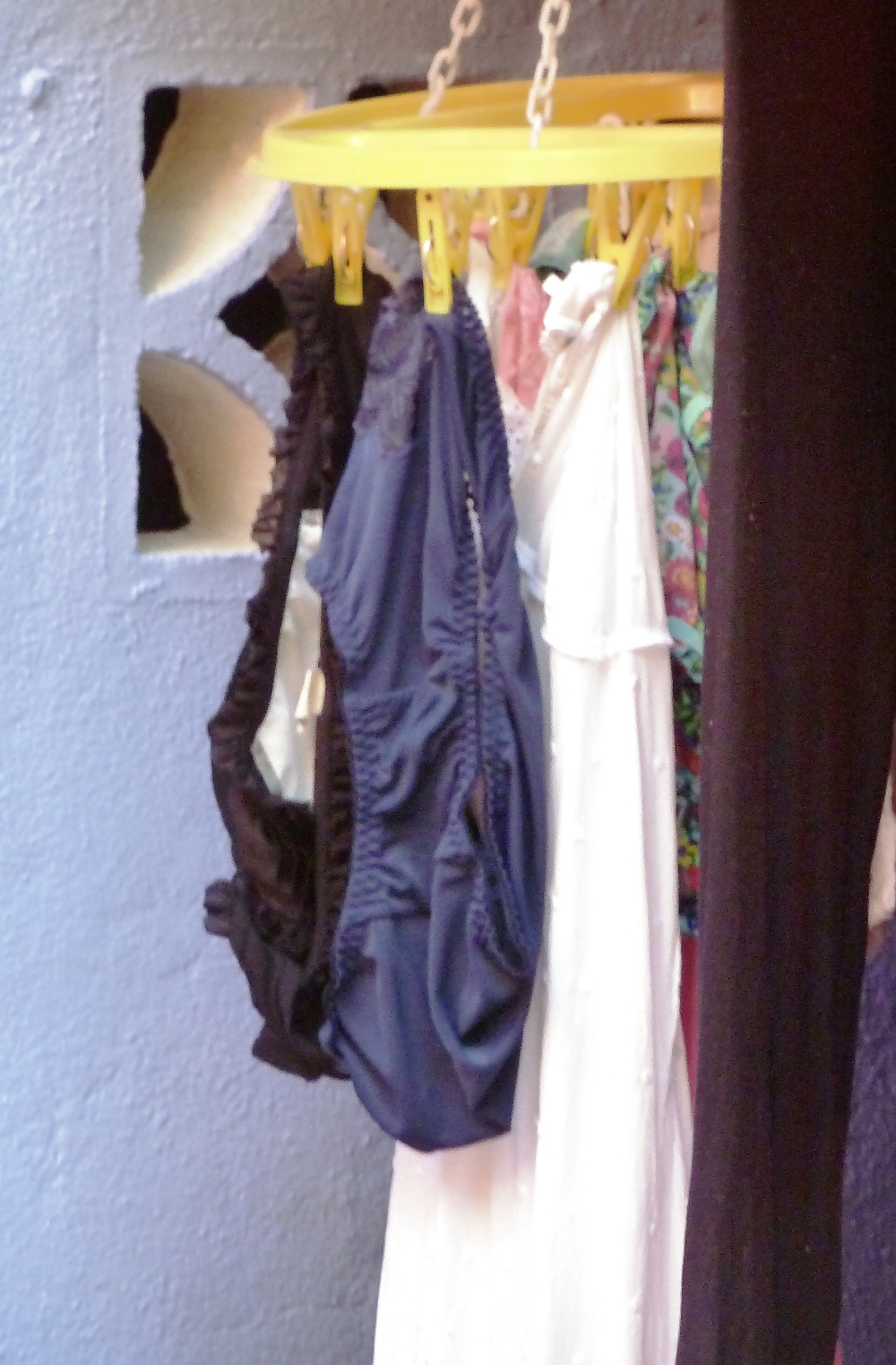 NIEHBOURS LAUNDRY #8416682