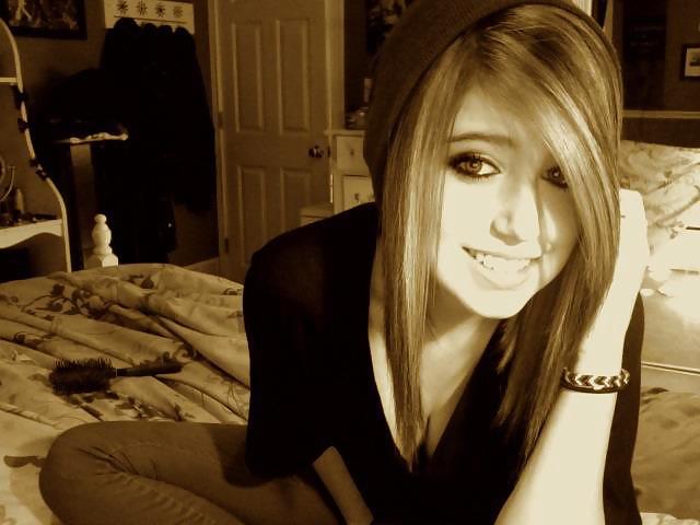 Meee
 #17554475