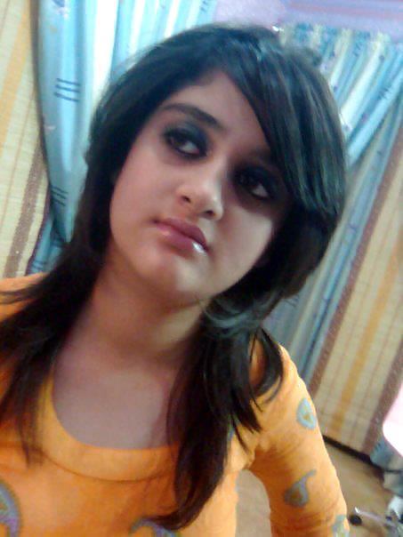 Beautiful Girl Indian 23-- B Soir #9756490