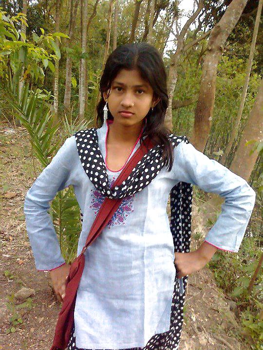 Beautiful Girl Indian 23-- B Soir #9756539