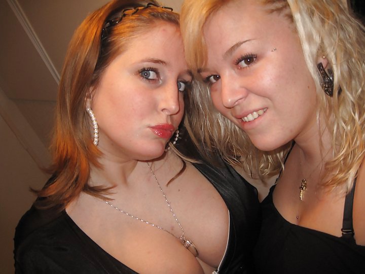 GROSSES CHIENNES DE ROYAN #4232467