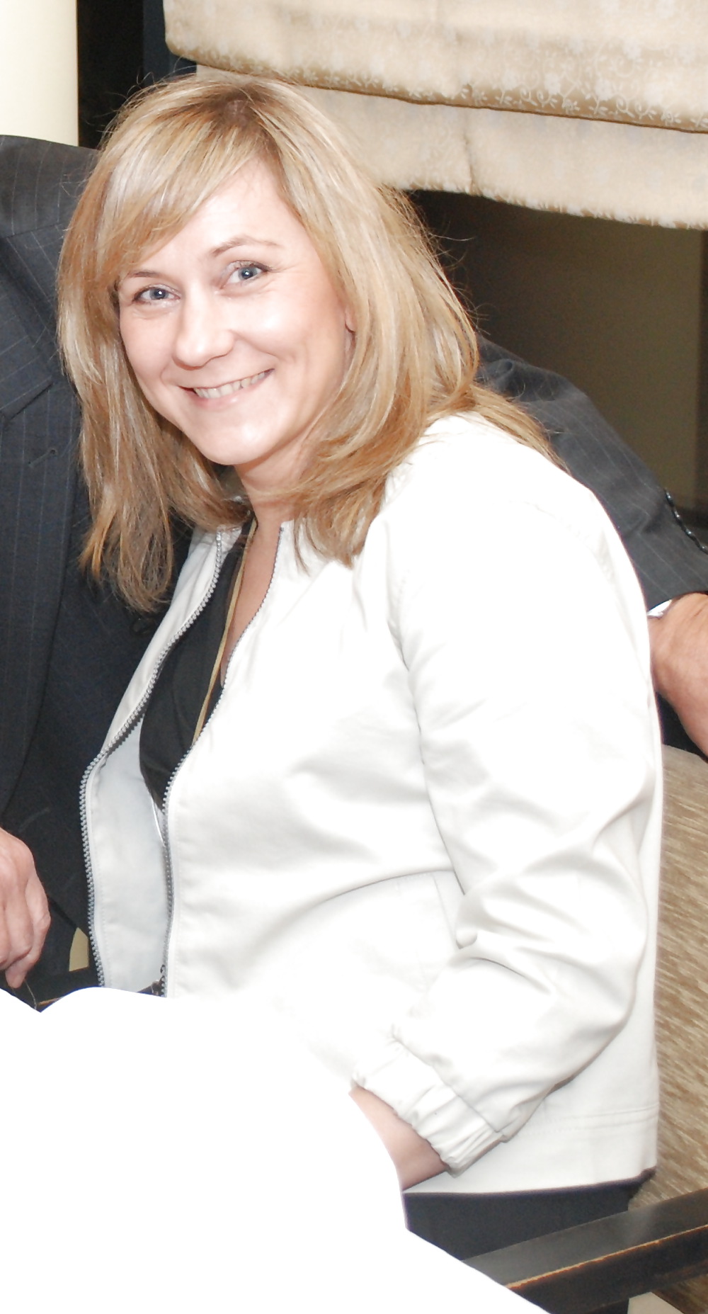 Nn.some.moms
 #16705289