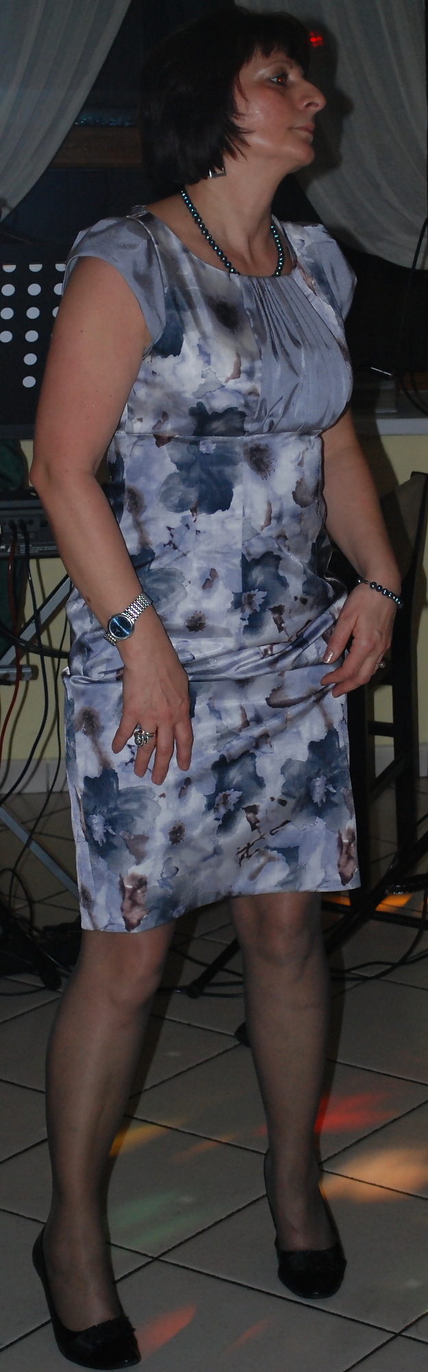 Nn.some.moms
 #16705305