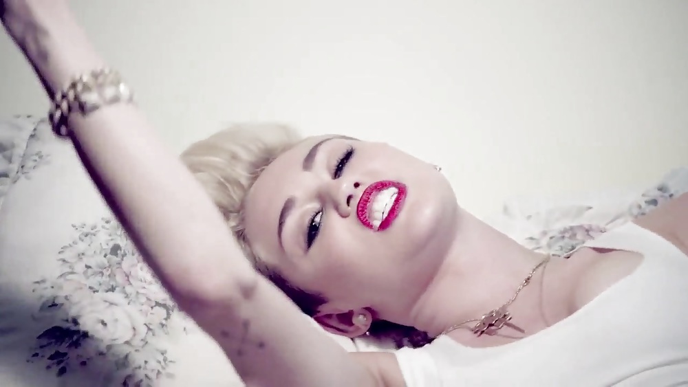 Screenshots from We Cant Stop music video by miley cyrus #19172979