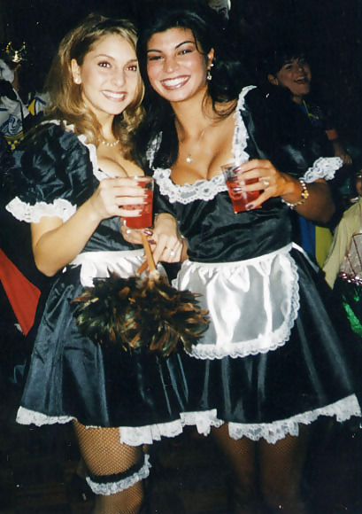Toothsome Maids