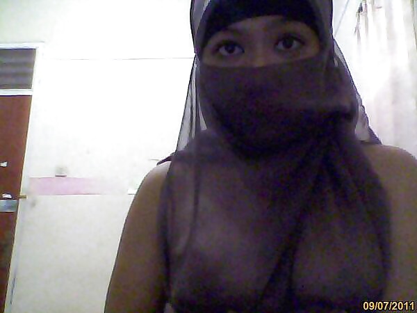 Ragazze hijab nude dalla malesia e indonesia
 #22539339