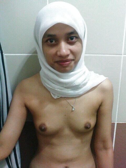 Nackt Hijab Mädchen Aus Malaysia Und Indonesien #22539555