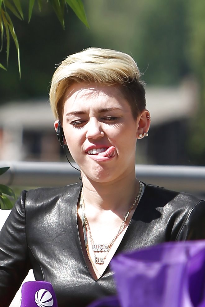 Miley Cyrus - Talentless Fuck Toy #21801429