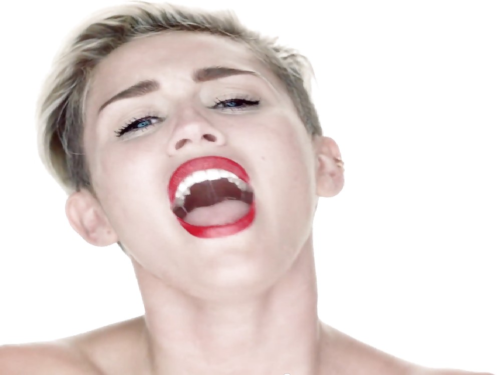 Miley cyrus - giocattolo del cazzo senza talento
 #21801530