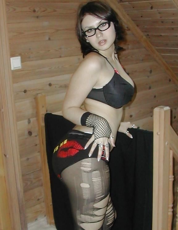 Goth girl with huge tits #3038998