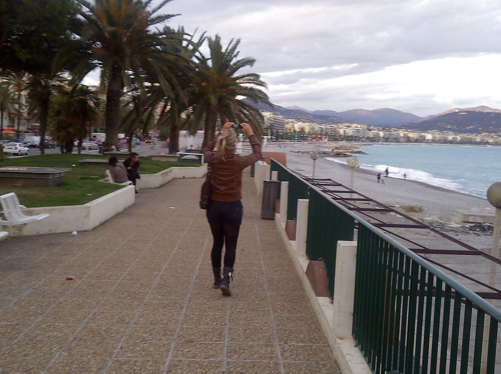 私の女友達
 #22402483