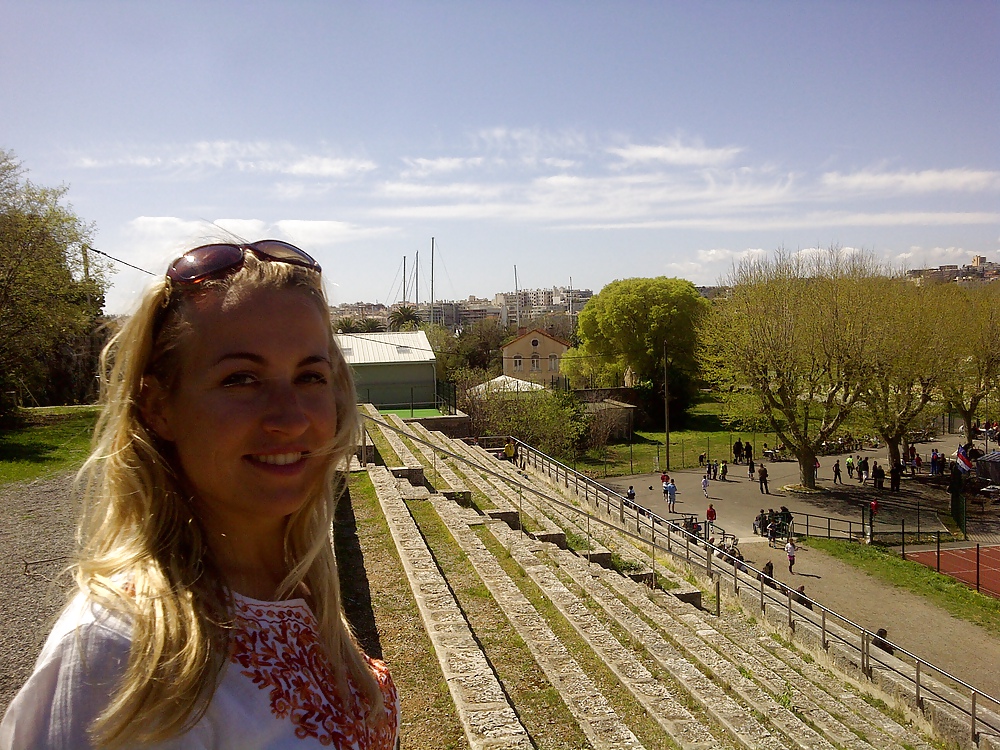 私の女友達
 #22402486