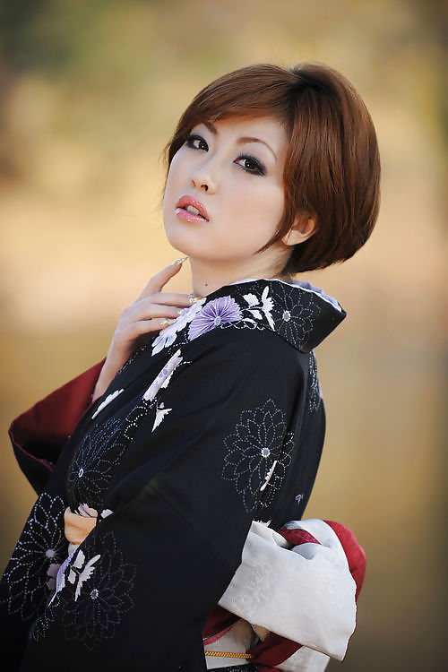 A BEAUTIFUL GEISHA BABE - londonlad #5554798